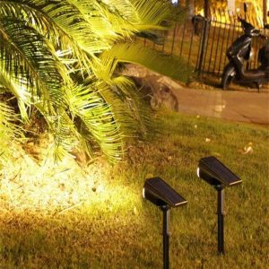 1pc Solar-Powered 7-LED Spotlight, Color-Changing Waterproof Garden Light, Automatic On/Off Adjustable Landscape Light, Suitable For Villa Courtyard, Outdoor, Porch, Garden, Driveway, Pool Area Decorative Solar Wall Light Halloween Christmas Thanksgiving Gift Yellow